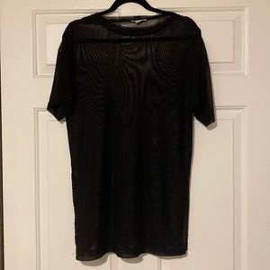 Mesh T-shirt/ coverup